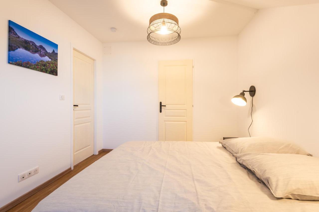 Appartement Coeur De Ville - Au Calme - Wifi - Four, Lave-Seche Linge ポー エクステリア 写真