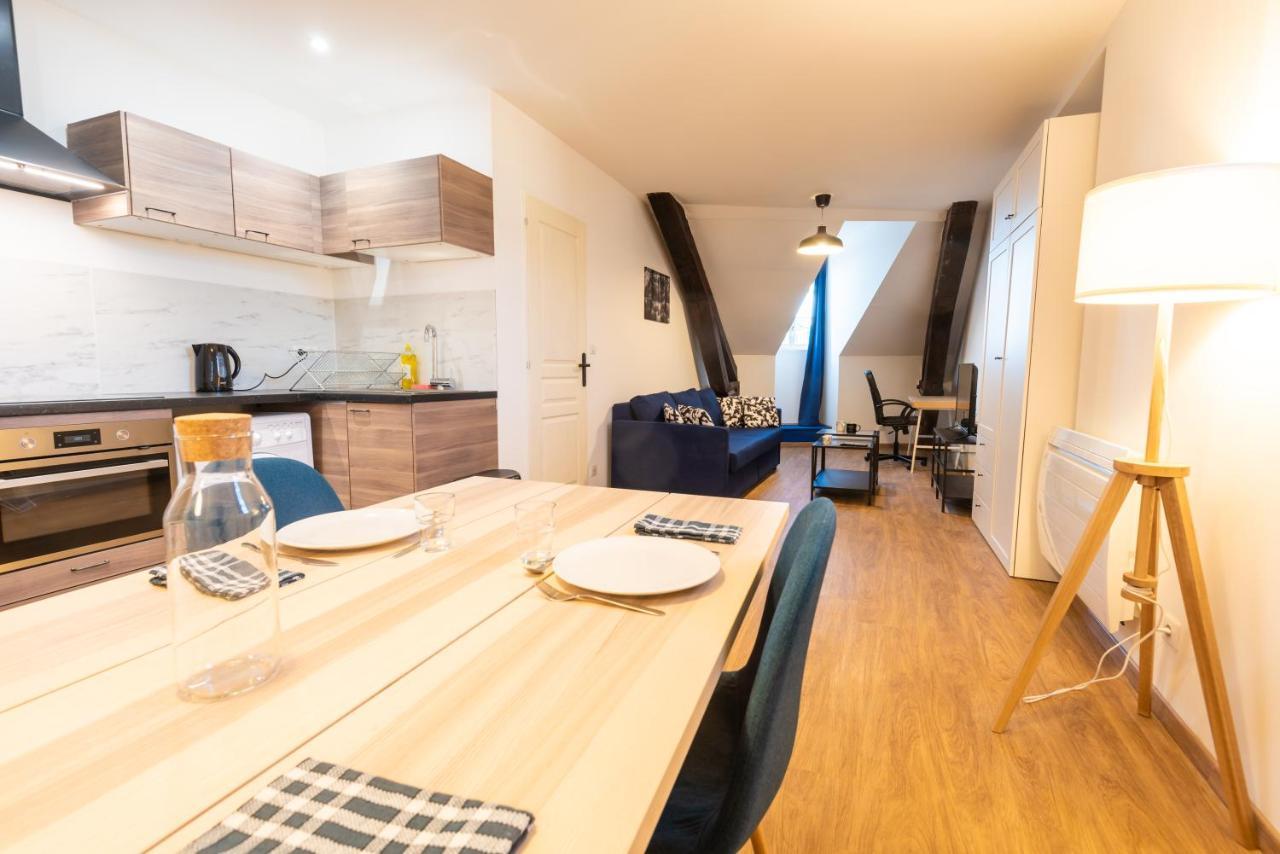 Appartement Coeur De Ville - Au Calme - Wifi - Four, Lave-Seche Linge ポー エクステリア 写真